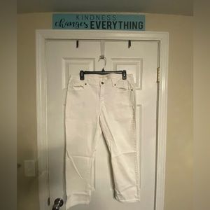 Michael Kors white jean capris size 10